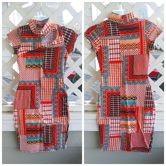 NWOT Mini Bodycon Dress With Cutout Design, Size M - Picture 2 of 8